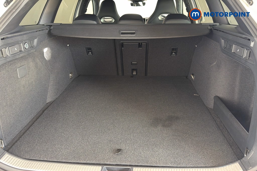 Volkswagen Passat R-Line Automatic Petrol Plug-In Hybrid Estate - Stock Number (1668999) - 33rd supplementary image
