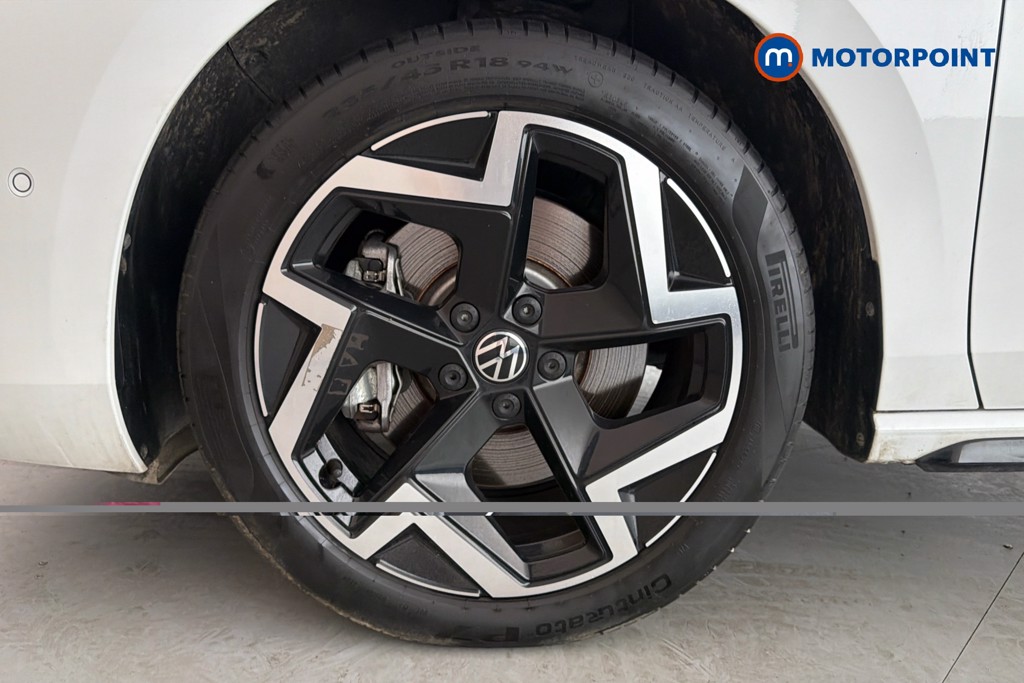 Volkswagen Passat R-Line Automatic Petrol Plug-In Hybrid Estate - Stock Number (1668999) - 47th supplementary image