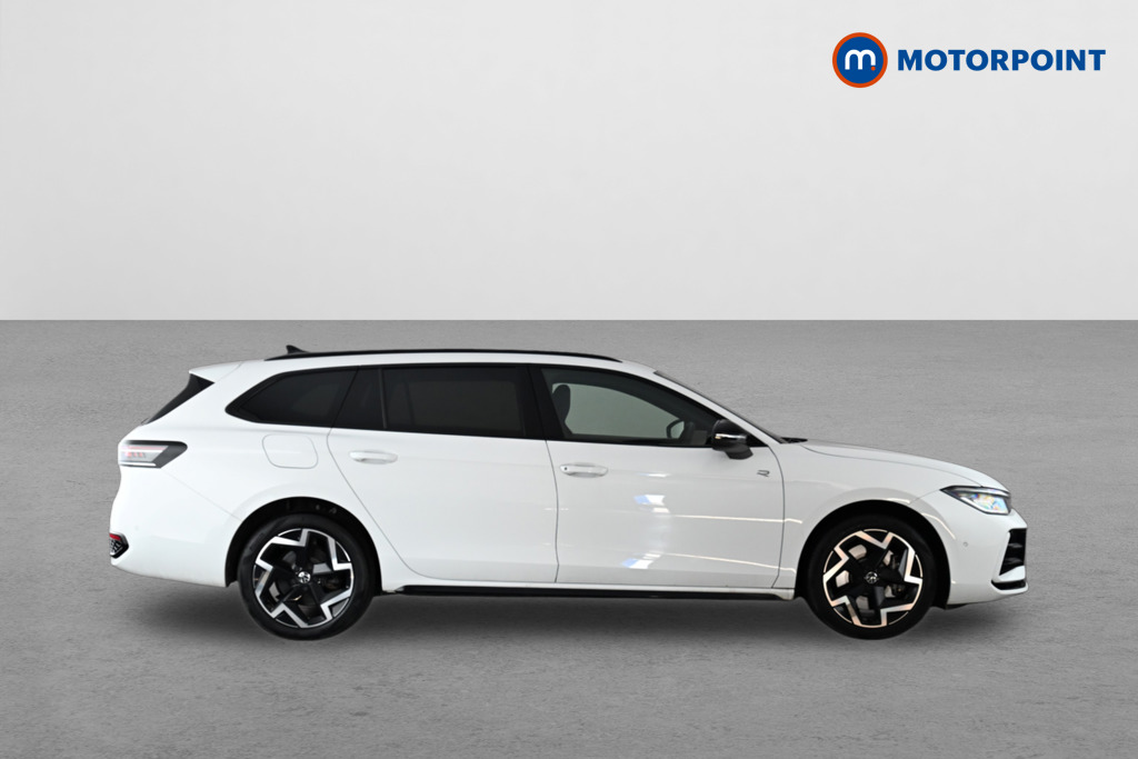 Volkswagen Passat R-Line Automatic Petrol Plug-In Hybrid Estate - Stock Number (1668999) - Drivers side