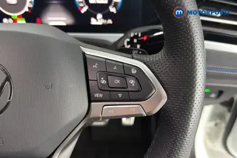 Volkswagen Passat R-Line Automatic Petrol Plug-In Hybrid Estate - Stock Number (1669013) - 3rd supplementary image