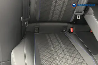 Volkswagen Passat R-Line Automatic Petrol Plug-In Hybrid Estate - Stock Number (1669013) - 27th supplementary image