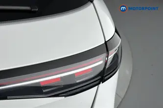 Volkswagen Passat R-Line Automatic Petrol Plug-In Hybrid Estate - Stock Number (1669013) - 36th supplementary image