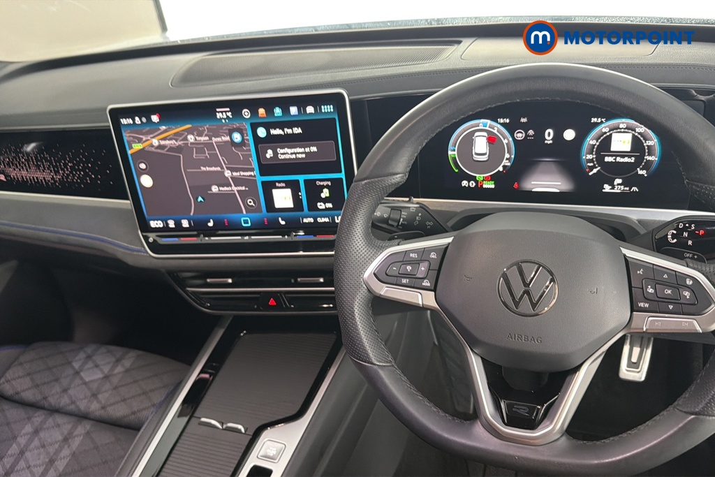 Volkswagen Passat R-Line Automatic Petrol Plug-In Hybrid Estate - Stock Number (1669013) - 1st supplementary image