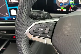 Volkswagen Passat R-Line Automatic Petrol Plug-In Hybrid Estate - Stock Number (1669015) - 4th supplementary image