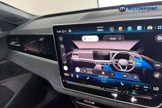 Volkswagen Passat R-Line Automatic Petrol Plug-In Hybrid Estate - Stock Number (1669015) - 12th supplementary image