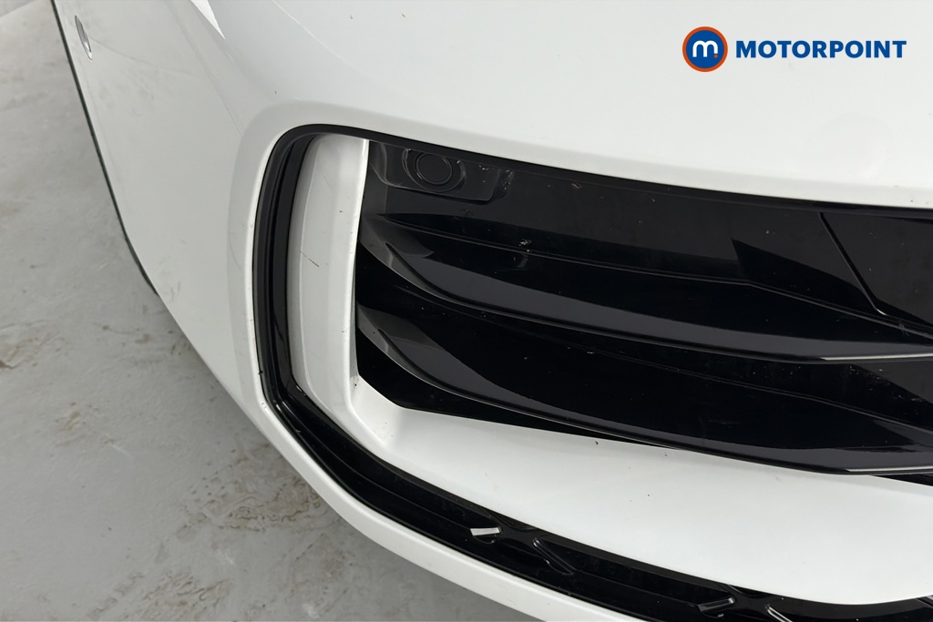 Volkswagen Passat R-Line Automatic Petrol Plug-In Hybrid Estate - Stock Number (1669018) - 38th supplementary image
