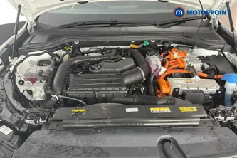 Volkswagen Passat R-Line Automatic Petrol Plug-In Hybrid Estate - Stock Number (1669018) - 48th supplementary image