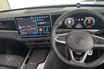 Volkswagen Passat R-Line Automatic Petrol Plug-In Hybrid Estate - Stock Number (1669018) - 1st supplementary image