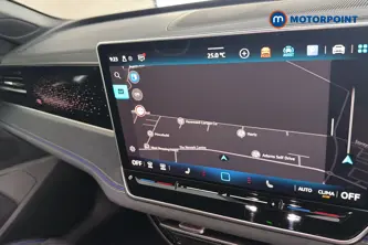 Volkswagen Passat R-Line Automatic Petrol Plug-In Hybrid Estate - Stock Number (1669020) - 9th supplementary image