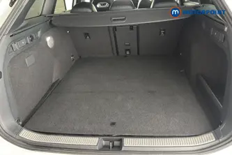 Volkswagen Passat R-Line Automatic Petrol Plug-In Hybrid Estate - Stock Number (1669020) - 30th supplementary image