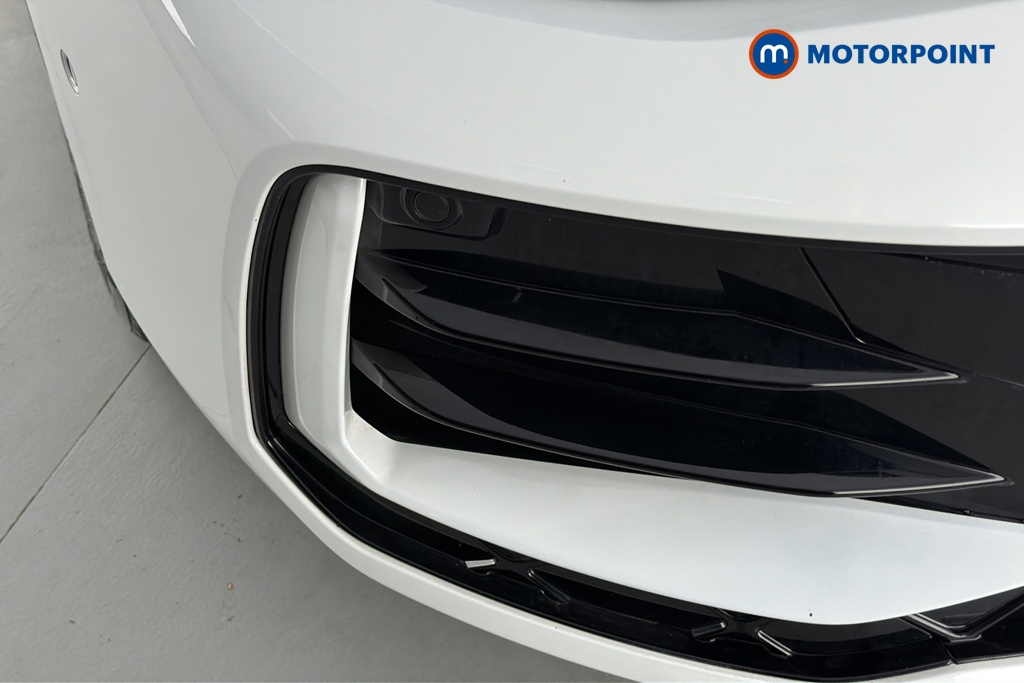Volkswagen Passat R-Line Automatic Petrol Plug-In Hybrid Estate - Stock Number (1669020) - 38th supplementary image