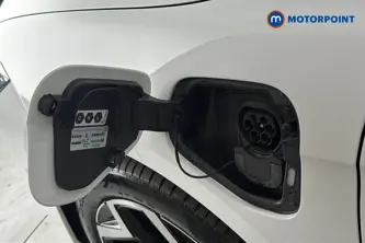 Volkswagen Passat R-Line Automatic Petrol Plug-In Hybrid Estate - Stock Number (1669020) - 40th supplementary image