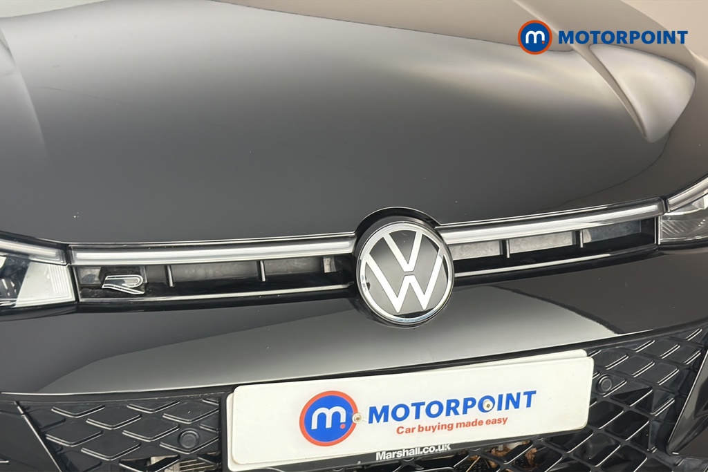 Volkswagen Passat R-Line Automatic Petrol Plug-In Hybrid Estate - Stock Number (1669023) - 43rd supplementary image
