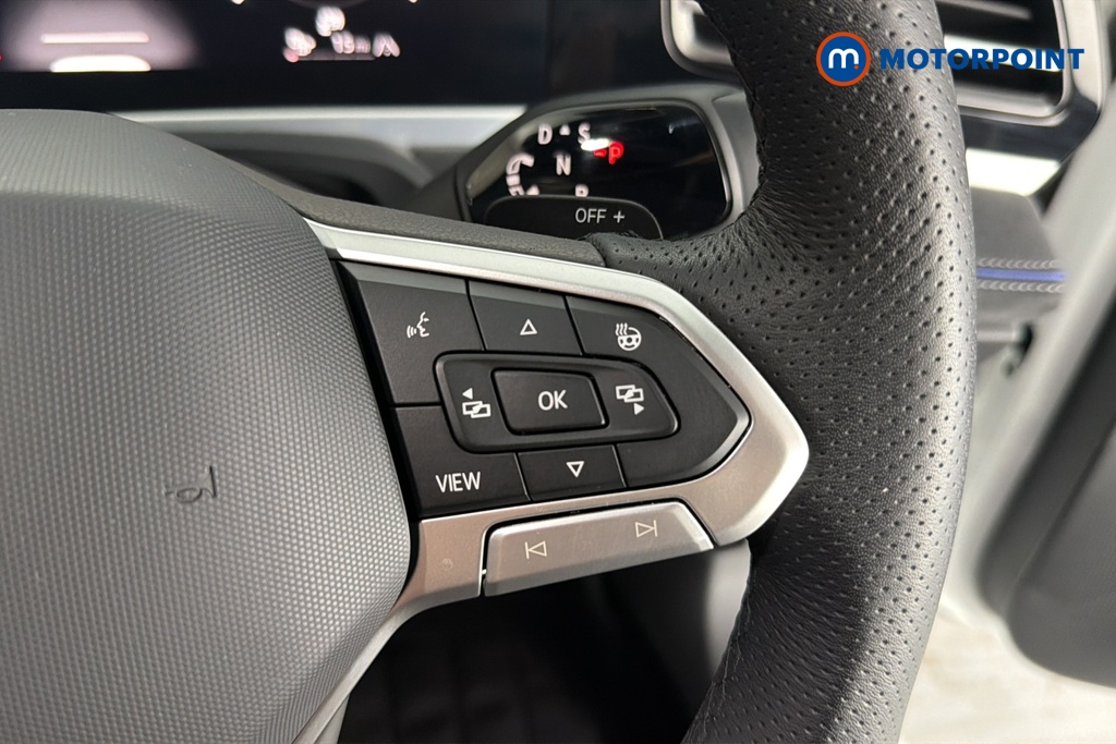 Volkswagen Passat R-Line Automatic Petrol Plug-In Hybrid Estate - Stock Number (1669024) - 3rd supplementary image