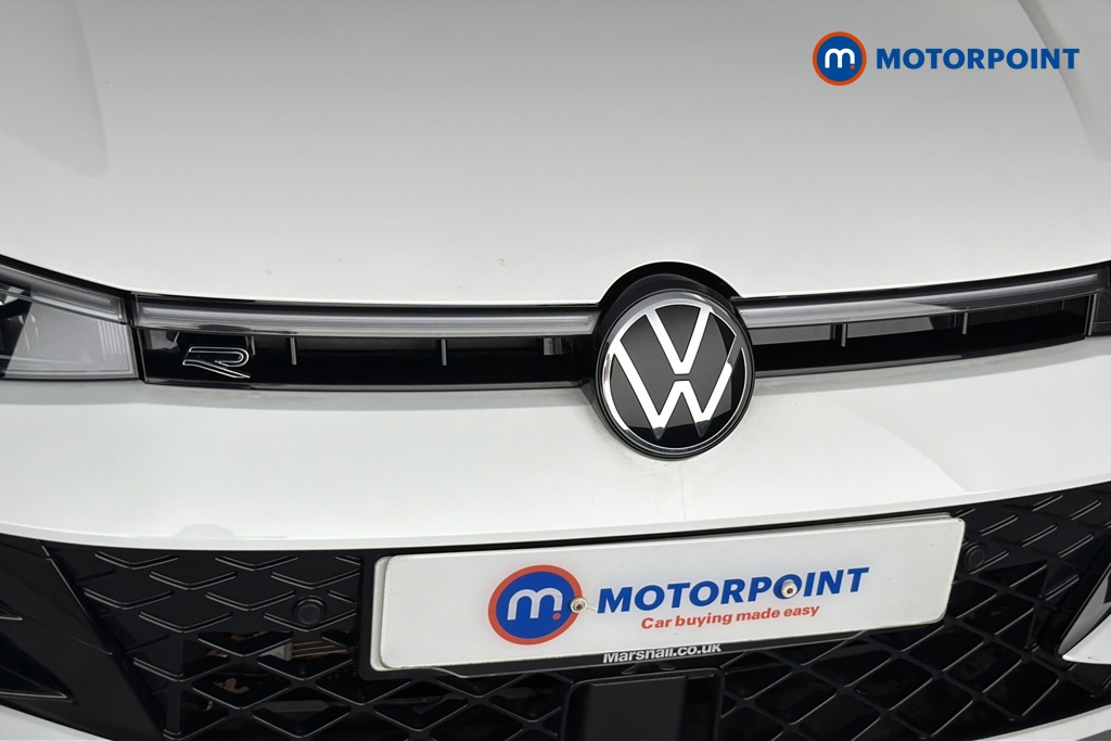 Volkswagen Passat R-Line Automatic Petrol Plug-In Hybrid Estate - Stock Number (1669024) - 43rd supplementary image