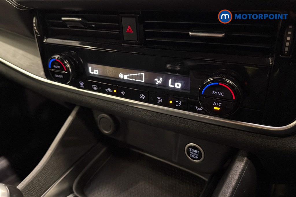 Nissan Qashqai Acenta Premium Manual Petrol SUV - Stock Number (1669129) - 12th supplementary image