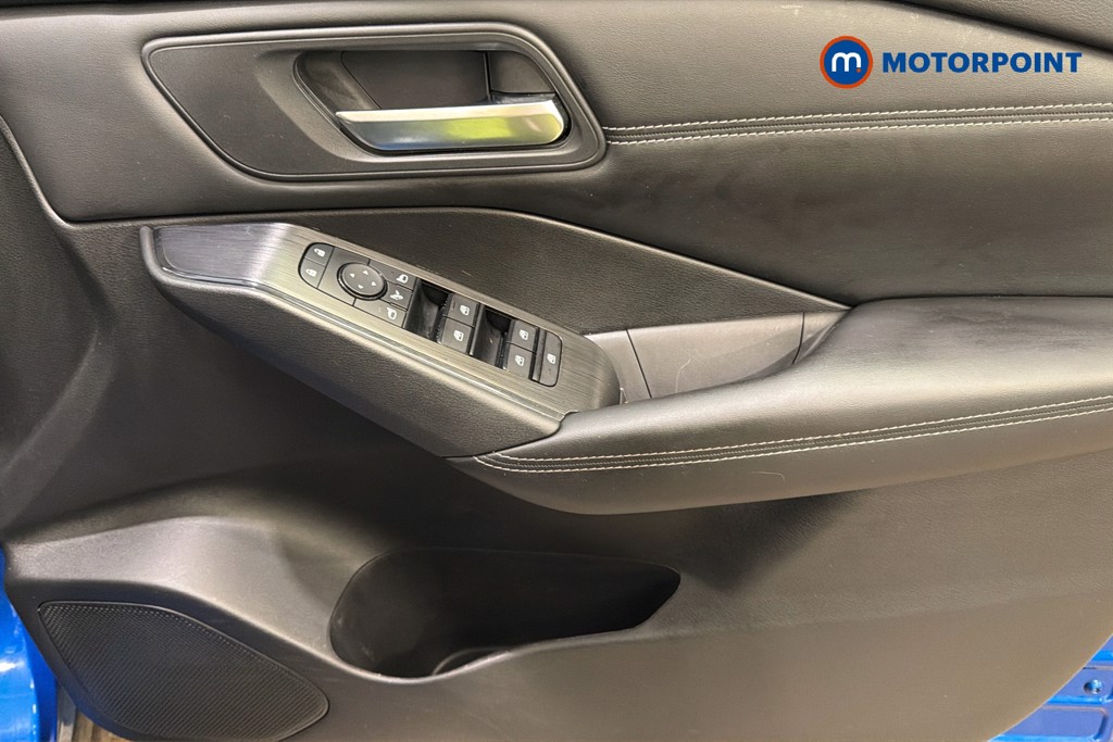 Nissan Qashqai Acenta Premium Manual Petrol SUV - Stock Number (1669129) - 19th supplementary image