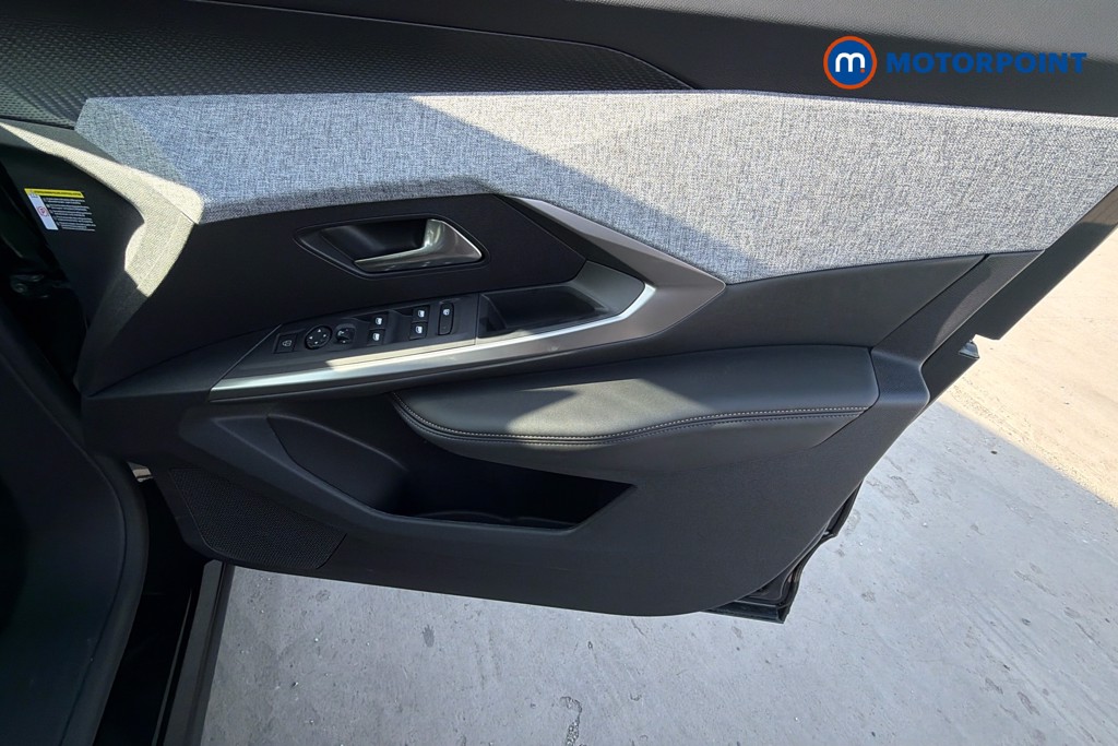 Peugeot 5008 Allure Premium Automatic Petrol SUV - Stock Number (1669326) - 19th supplementary image