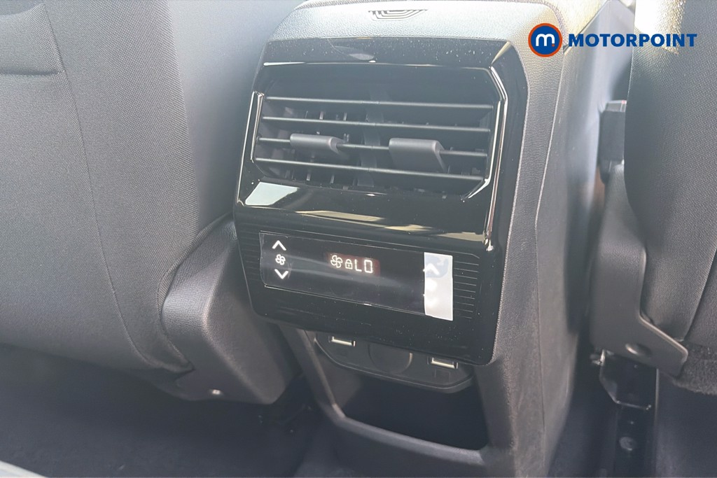 Peugeot 5008 Allure Premium Automatic Petrol SUV - Stock Number (1669326) - 30th supplementary image