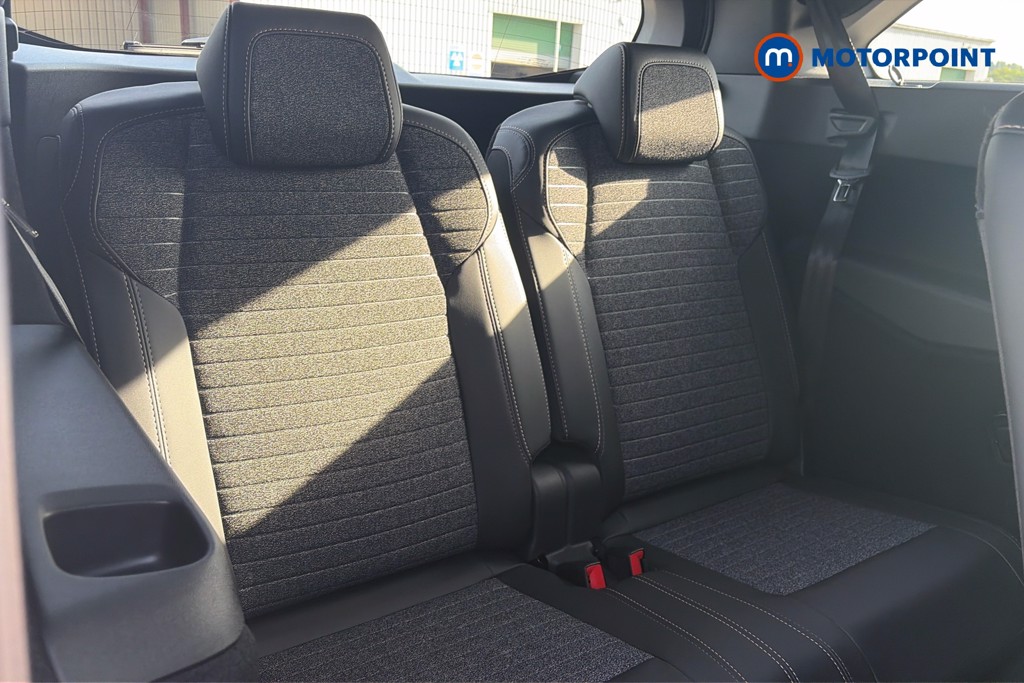 Peugeot 5008 Allure Premium Automatic Petrol SUV - Stock Number (1669326) - 31st supplementary image