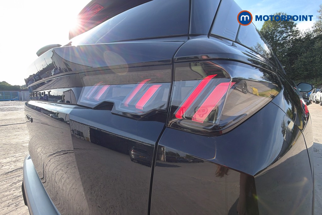 Peugeot 5008 Allure Premium Automatic Petrol SUV - Stock Number (1669326) - 38th supplementary image