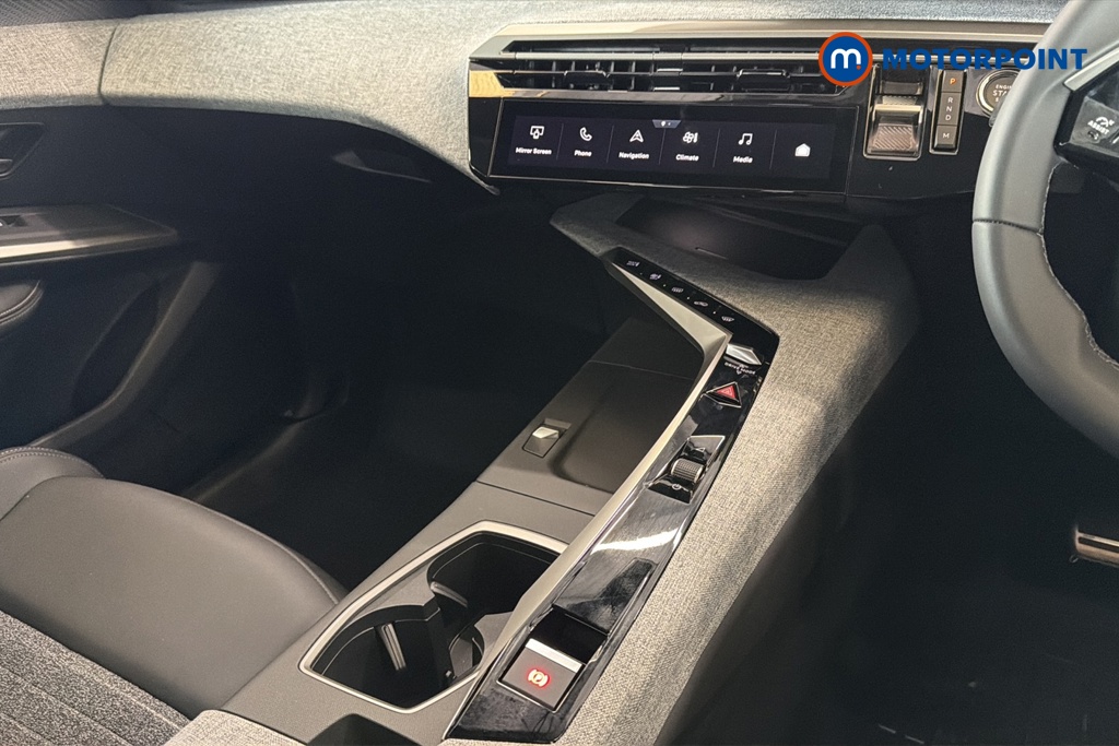 Peugeot 5008 Allure Premium Automatic Petrol SUV - Stock Number (1669327) - 15th supplementary image
