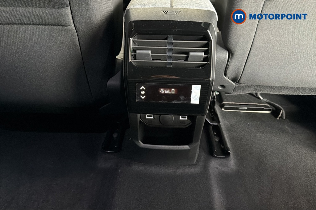 Peugeot 5008 Allure Premium Automatic Petrol SUV - Stock Number (1669327) - 28th supplementary image