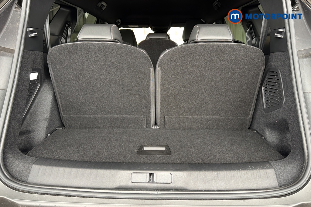 Peugeot 5008 Allure Premium Automatic Petrol SUV - Stock Number (1669327) - 32nd supplementary image