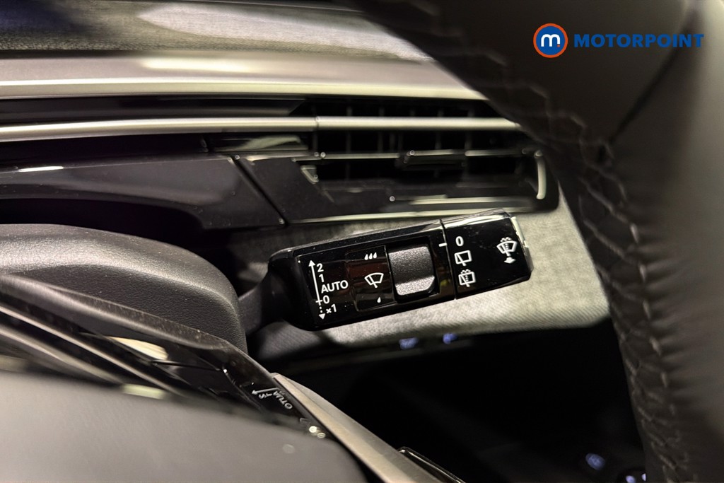 Peugeot 5008 Allure Premium Automatic Petrol SUV - Stock Number (1669335) - 7th supplementary image