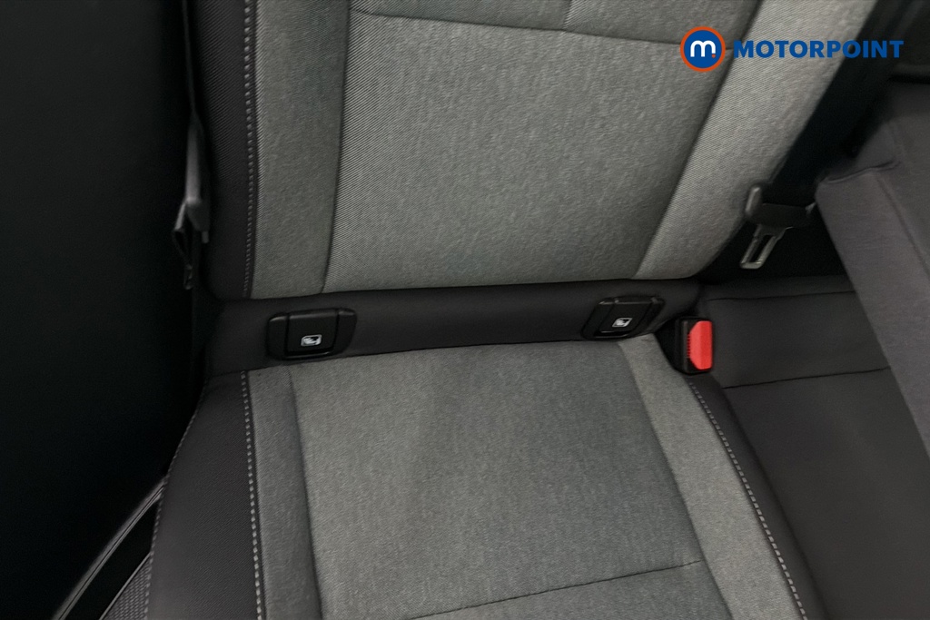 Volvo Xc40 Core Automatic Petrol SUV - Stock Number (1669344) - 27th supplementary image
