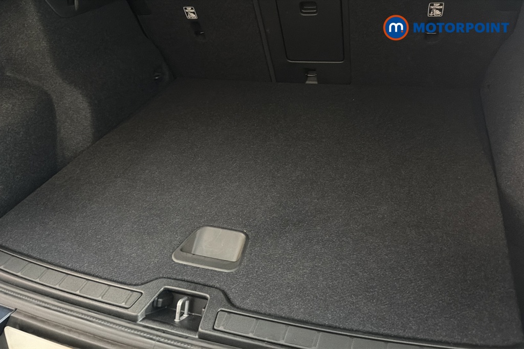 Volvo Xc40 Core Automatic Petrol SUV - Stock Number (1669344) - 30th supplementary image