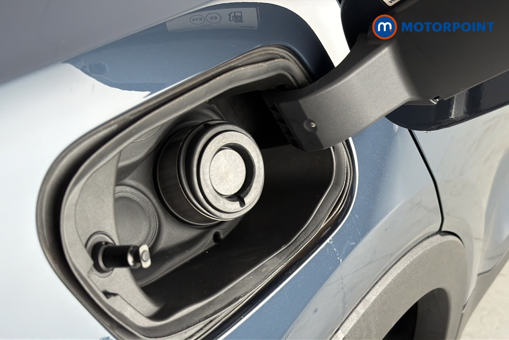 Volvo Xc40 Core Automatic Petrol SUV - Stock Number (1669344) - 41st supplementary image