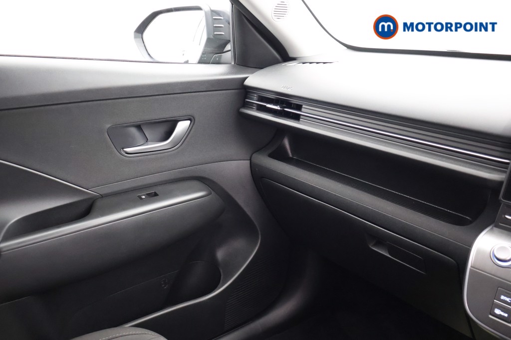 Hyundai Kona Advance Automatic Petrol-Electric Hybrid SUV - Stock Number (1669366) - 16th supplementary image