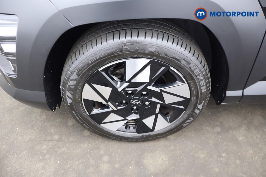 Hyundai Kona Advance Automatic Petrol-Electric Hybrid SUV - Stock Number (1669366) - 1st supplementary image