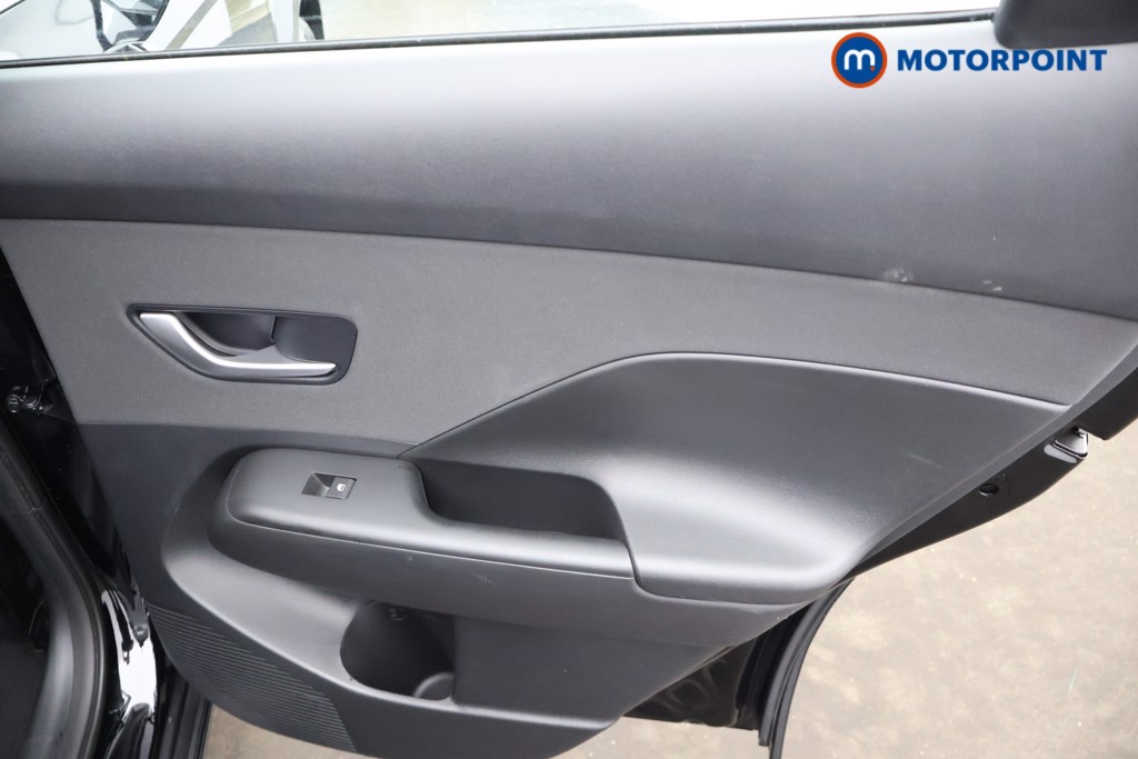 Hyundai Kona Advance Automatic Petrol-Electric Hybrid SUV - Stock Number (1669371) - 23rd supplementary image