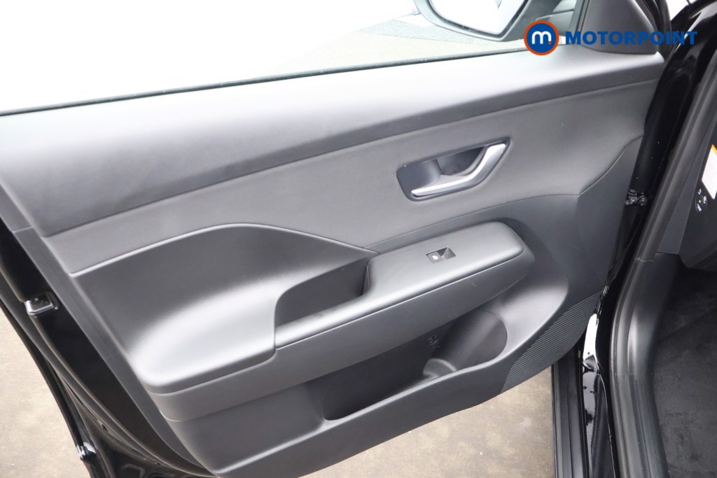 Hyundai Kona Advance Automatic Petrol-Electric Hybrid SUV - Stock Number (1669371) - 29th supplementary image