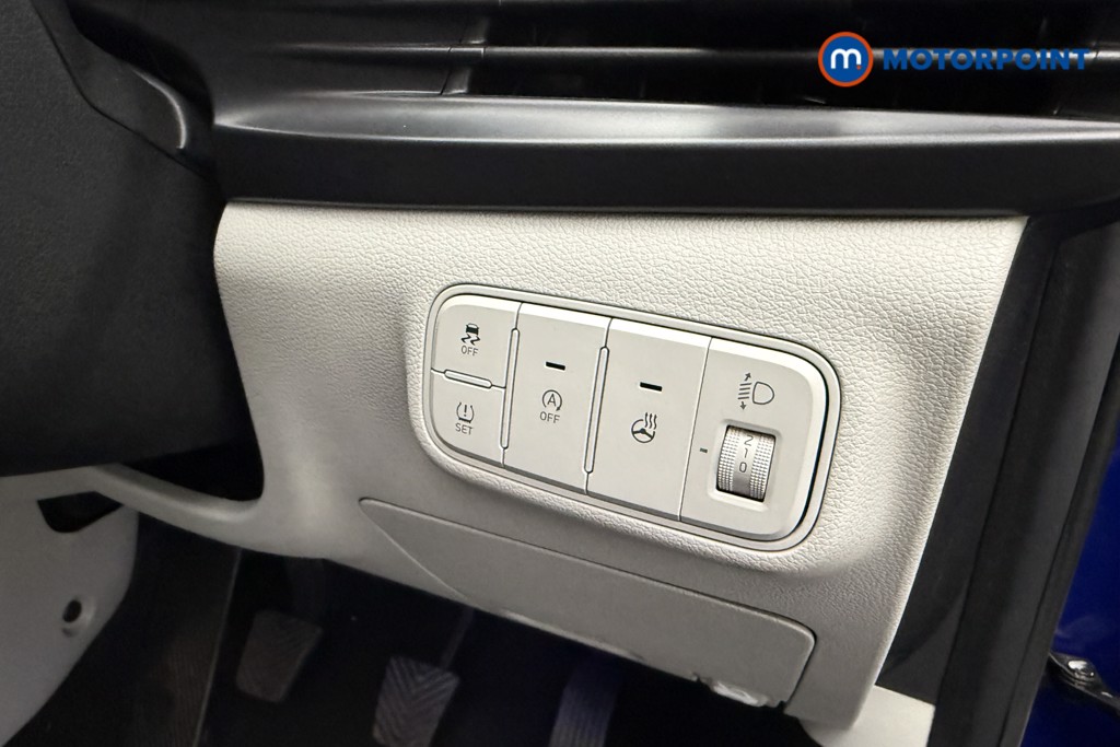Hyundai I20 Ultimate Manual Petrol Hatchback - Stock Number (1669400) - 19th supplementary image