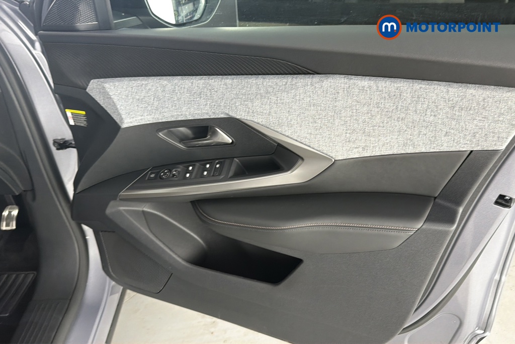 Peugeot 5008 Allure Premium Automatic Petrol SUV - Stock Number (1669483) - 18th supplementary image
