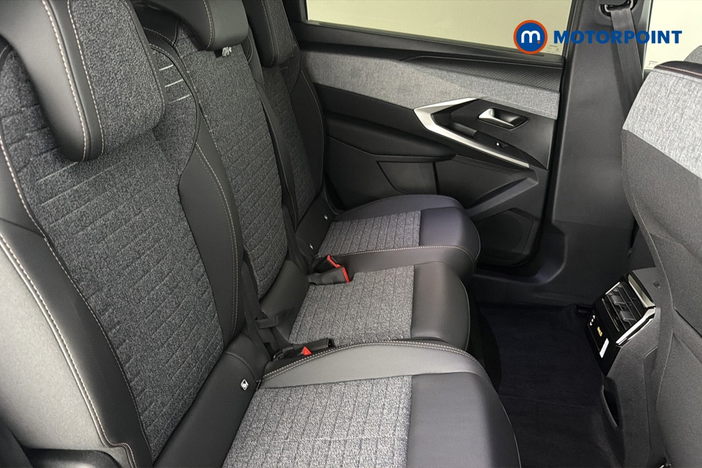 Peugeot 5008 Allure Premium Automatic Petrol SUV - Stock Number (1669483) - 25th supplementary image