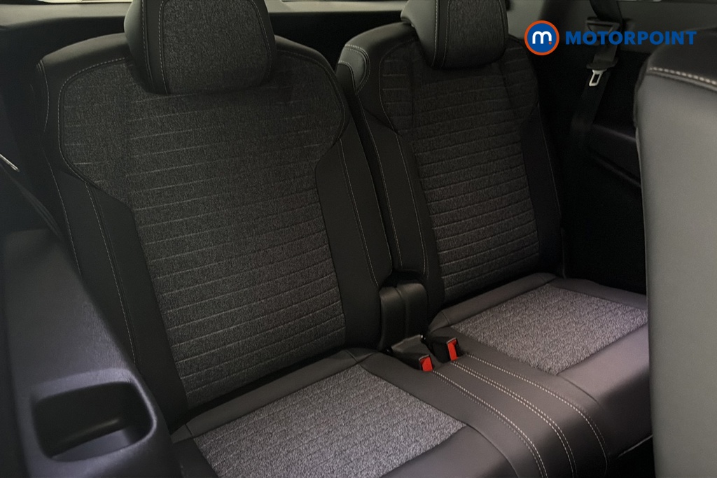 Peugeot 5008 Allure Premium Automatic Petrol SUV - Stock Number (1669483) - 29th supplementary image