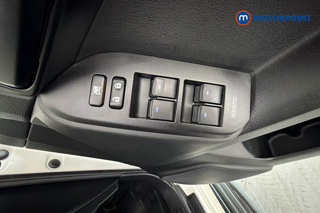 Toyota Land Cruiser Active Automatic Diesel SUV - Stock Number (1669626) - 20th supplementary image