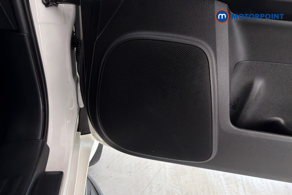 Toyota Land Cruiser Active Automatic Diesel SUV - Stock Number (1669626) - 21st supplementary image