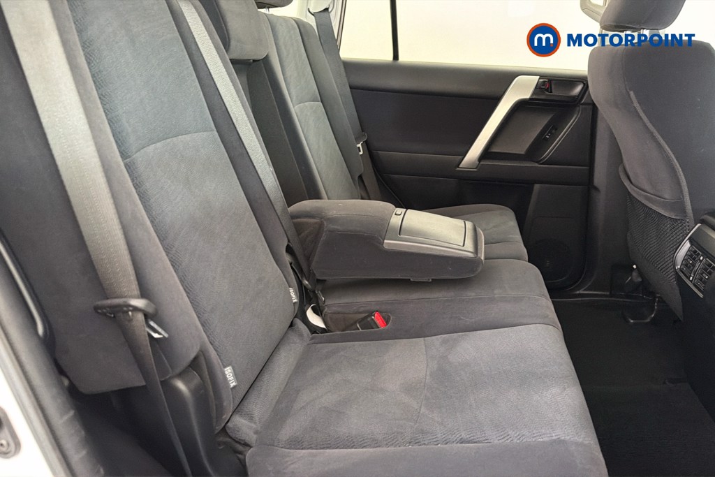 Toyota Land Cruiser Active Automatic Diesel SUV - Stock Number (1669626) - 28th supplementary image