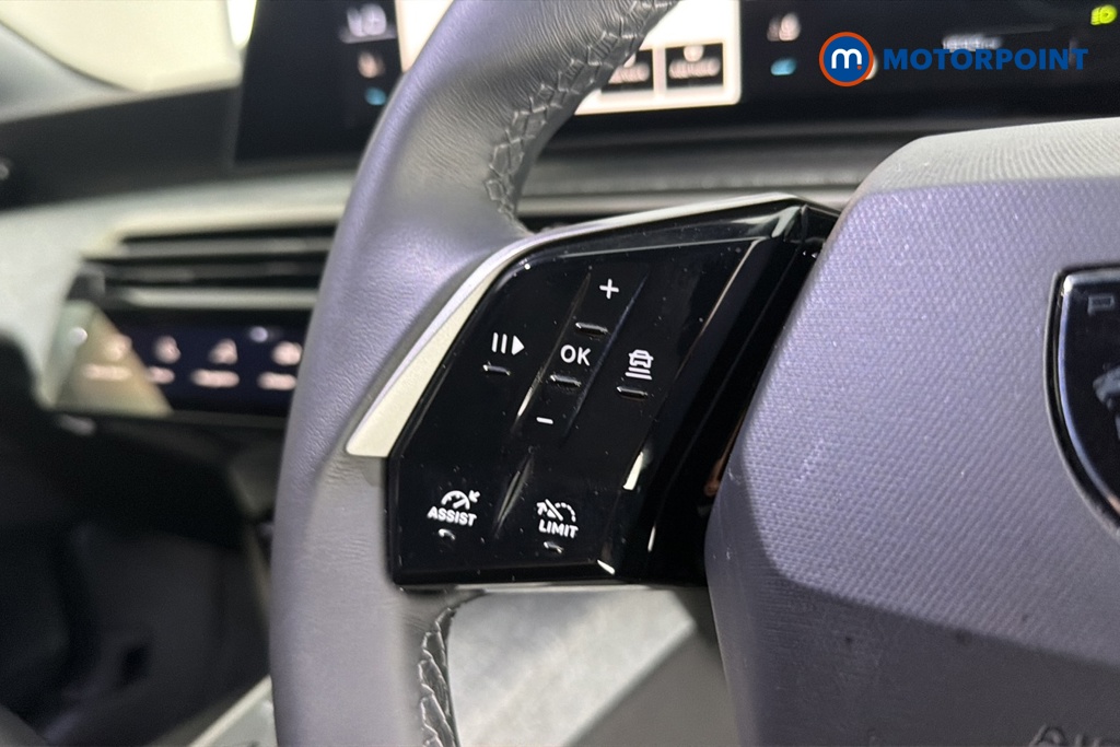 Peugeot 5008 Allure Premium Automatic Petrol SUV - Stock Number (1669656) - 4th supplementary image