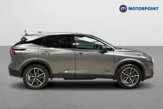 Nissan Qashqai Tekna Automatic Petrol-Electric Hybrid SUV - Stock Number (1669768) - Passenger side
