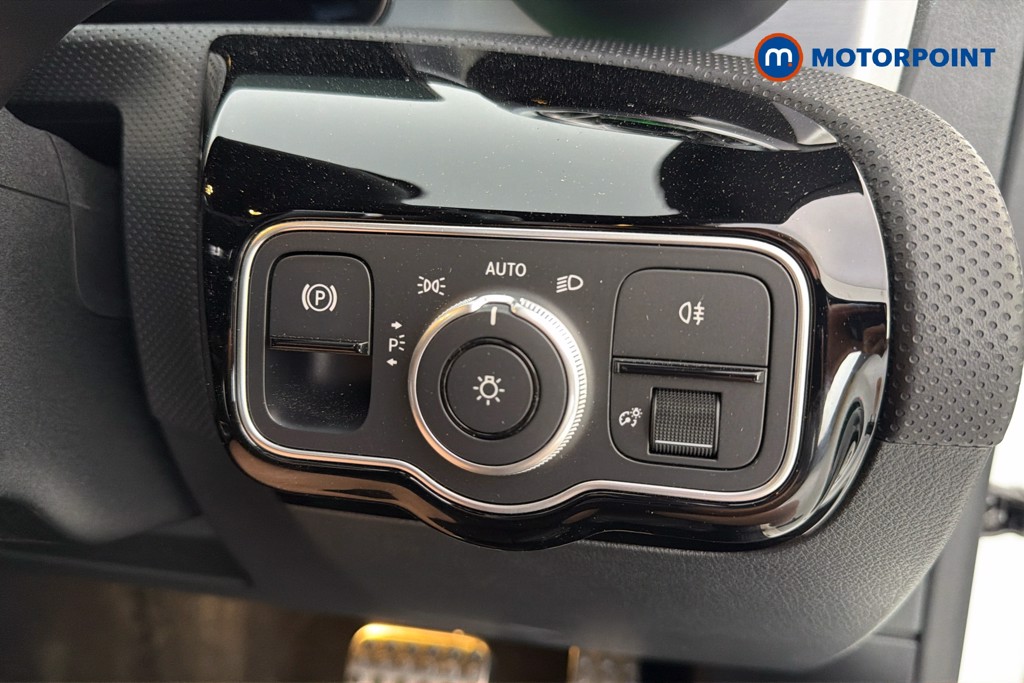 Mercedes-Benz CLA Amg Line Automatic Petrol Coupe - Stock Number (1669839) - 18th supplementary image