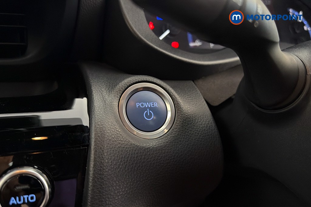 Toyota Yaris Cross Premiere Edition Automatic Petrol-Electric Hybrid Estate - Stock Number (1669841) - 17th supplementary image