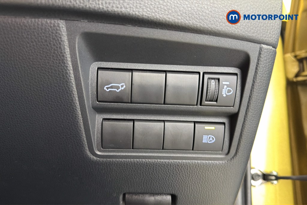 Toyota Yaris Cross Premiere Edition Automatic Petrol-Electric Hybrid Estate - Stock Number (1669841) - 18th supplementary image
