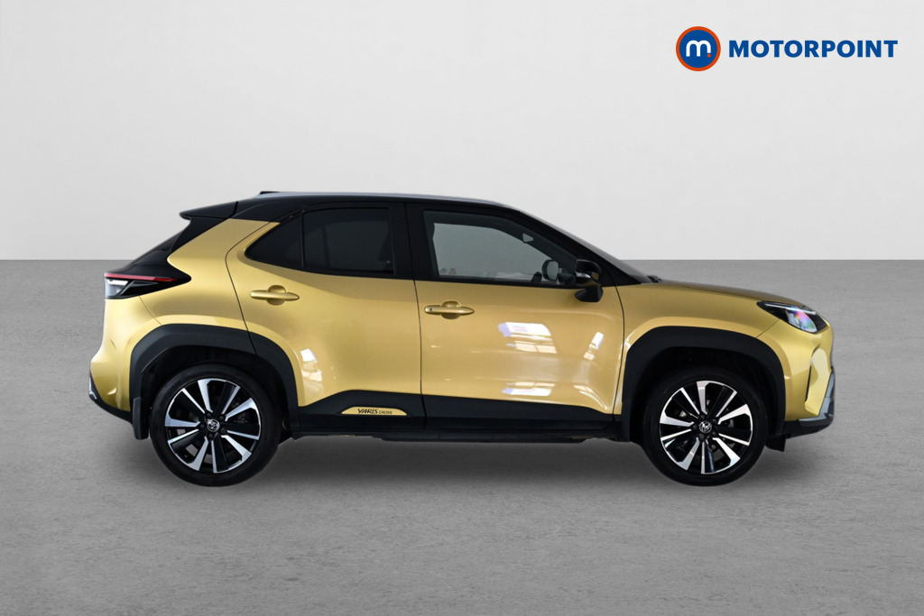 Toyota Yaris Cross Premiere Edition Automatic Petrol-Electric Hybrid Estate - Stock Number (1669841) - Drivers side