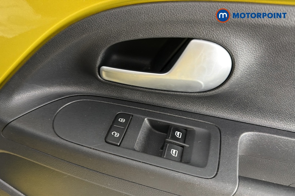 Volkswagen UP Black Edition Manual Petrol Hatchback - Stock Number (1670003) - 19th supplementary image